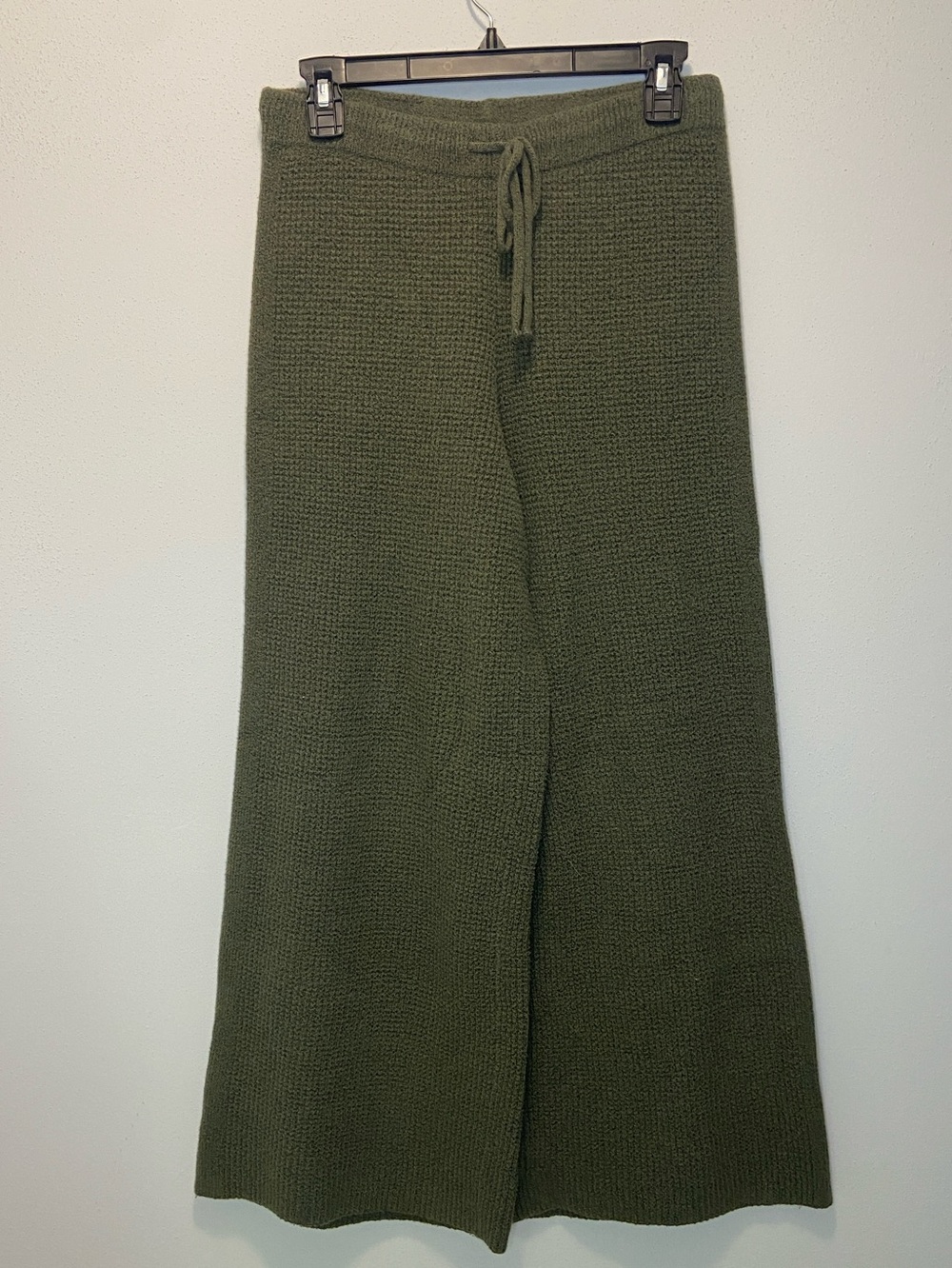 aerie Olive Green Knit Wide-Leg pant